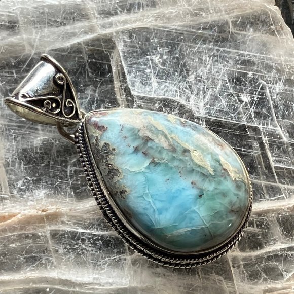 Natural Larimar Stone Jewelry Crystal Pendant - Picture 4 of 9